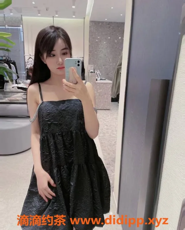 深圳楼凤-南山小涵，800元服务，69与丝袜不容错过