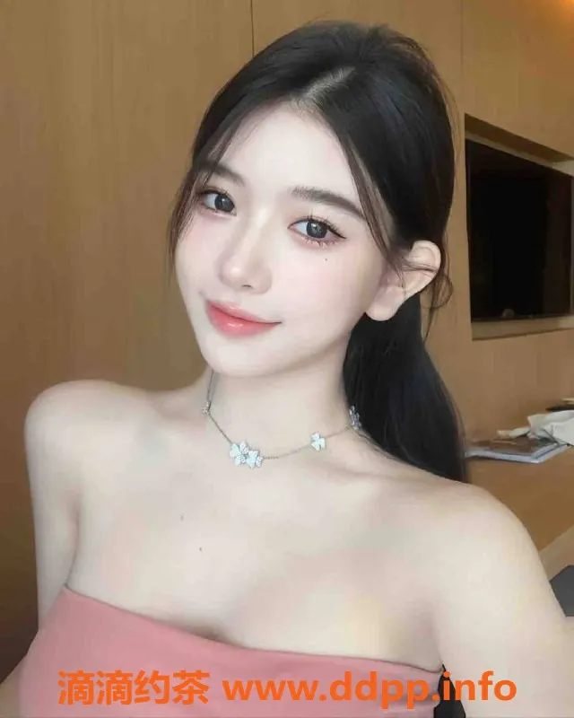 上海楼凤-黄浦嘉儿，167cm大胸36D，2000元体验