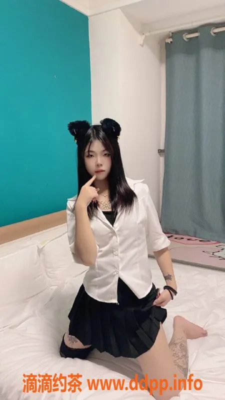 成都上门服务-成都18岁嫩妹嘉嘉，身材匀称，真心服务