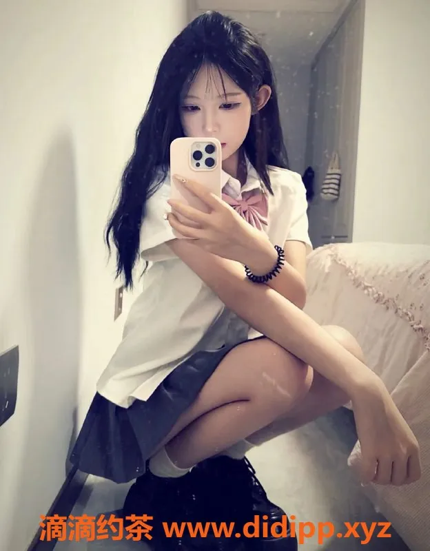 北京楼凤资源信息,丰台区小迷糊，粉嫩紧致JK制服服务1200起步