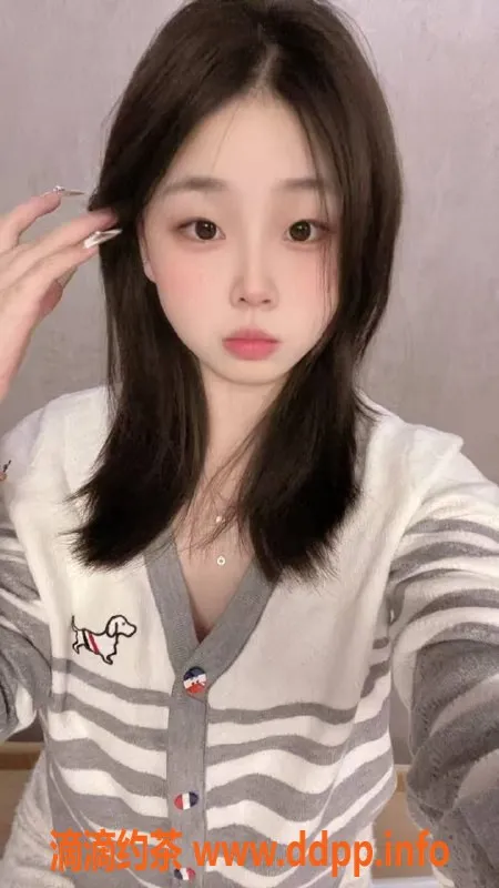 成都楼凤-武侯区嫩妹鱼鱼，课时5p起，欢迎咨询