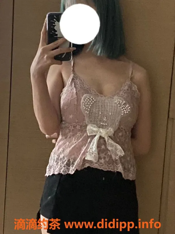 昆明楼凤-盘龙区嫩妹鸭鸭，胸软听话，25元夜优惠