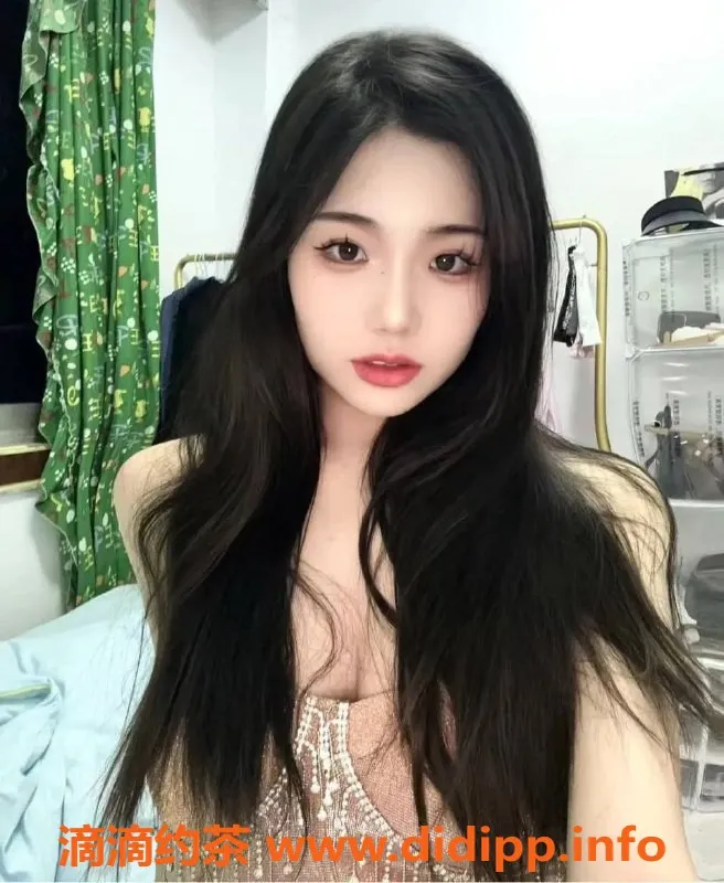 上海楼凤-苏佳佳，川妹回归，皮肤光滑身材好