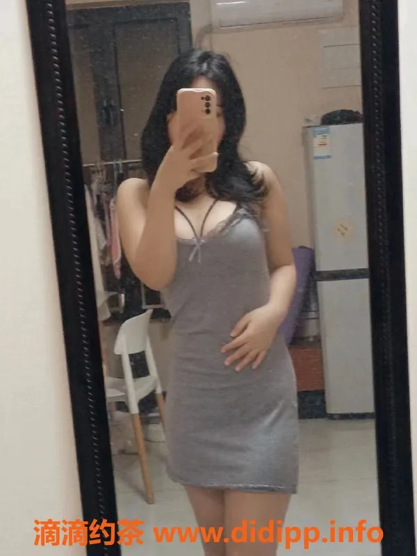 北京上门服务-朝阳北苑全城上门 00后小骚妹，勇敢放电