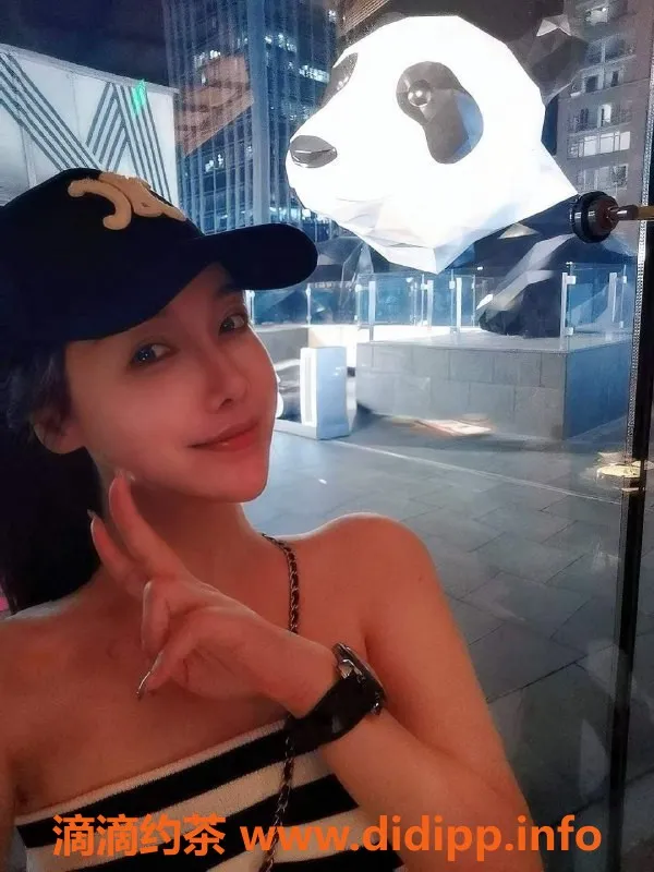 西安楼凤资源信息,高新御姐玥儿自提7p，欢迎体验！