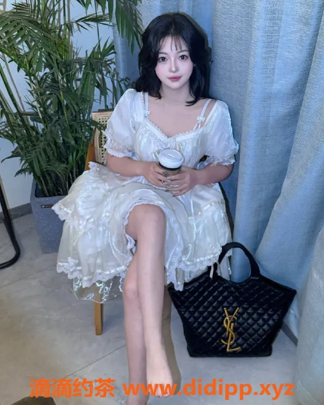 上海楼凤-静安嫩妹小小，身高168体重48，998起