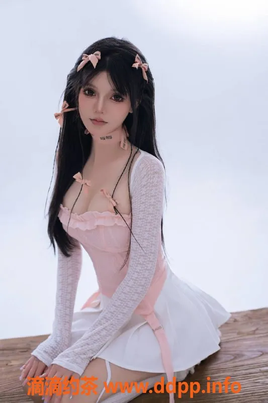 深圳楼凤-福田小甜，21岁，165cm，价格1388P，服务超赞！