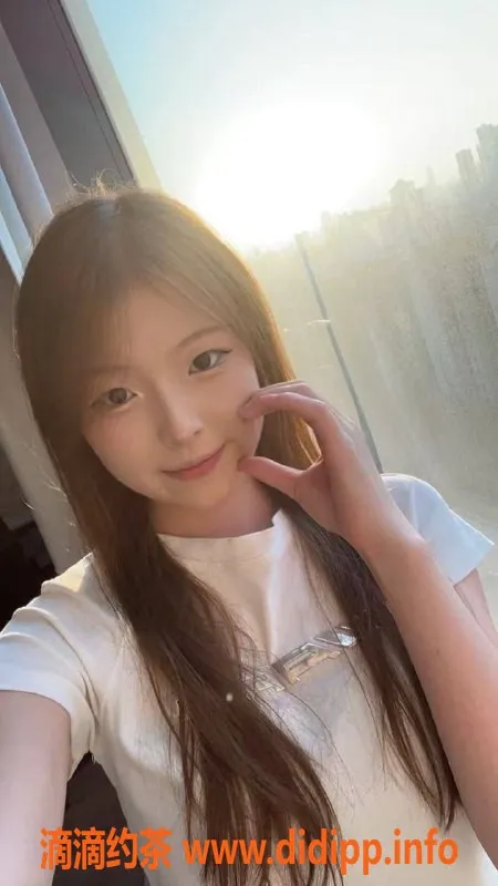 深圳楼凤-天河小艺，600元私密服务等你来体验