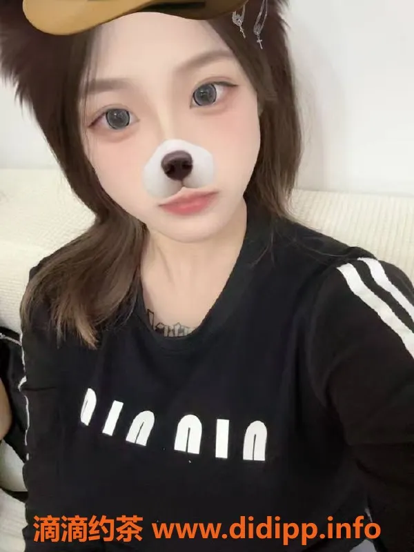 郑州楼凤-管城甜甜，19岁162cm，平价服务等你体验！