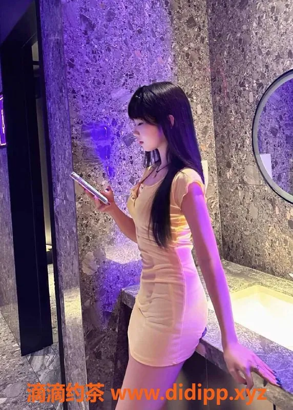 成都上门服务资源信息,成都美美，16岁清纯妹儿包夜只需5000