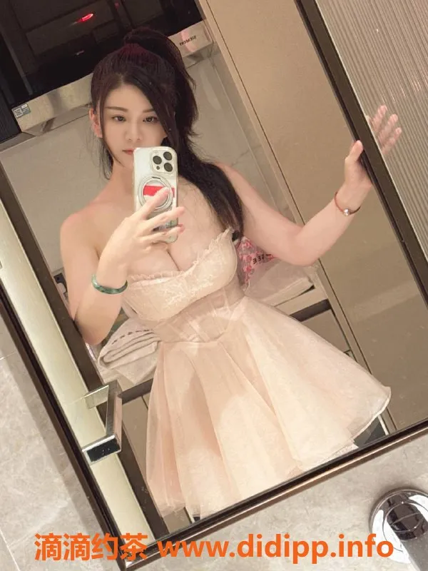 深圳楼凤-福田御姐甜芯，24岁162cm大胸价位亲民