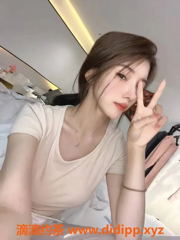 深圳楼凤-深圳龙岗KK，20岁163cm，45kg千元档服务