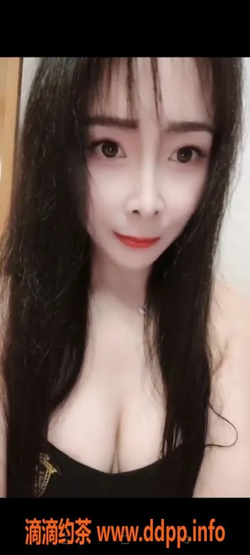 成都楼凤资源信息,成都小萱30岁，160cm，100斤，380元680分钟半套服务