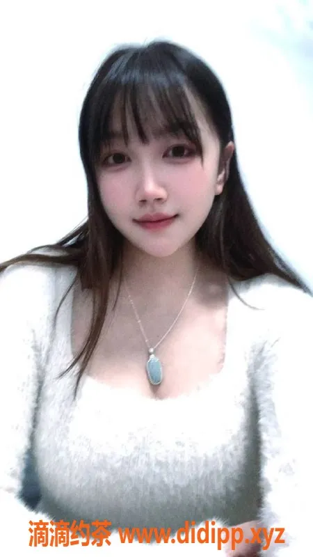 深圳楼凤-深圳坂田小小，21岁165c，800元起服务