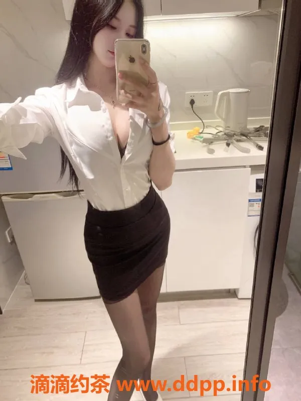 深圳楼凤资源信息,深圳南山董小琪，44kg大胸女孩，1200元起