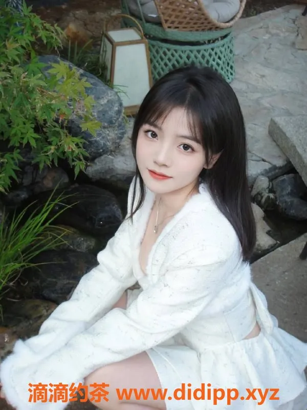 深圳楼凤-深圳南山长腿美女柚柚，165高、86斤，超值体验