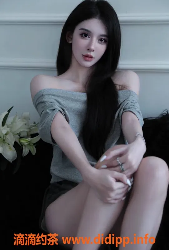 上海楼凤-浦东米诺：170CM大胸E罩，1400起价服务