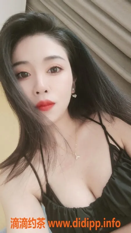 杭州楼凤-上城馨儿，780元享御姐舌吻服务