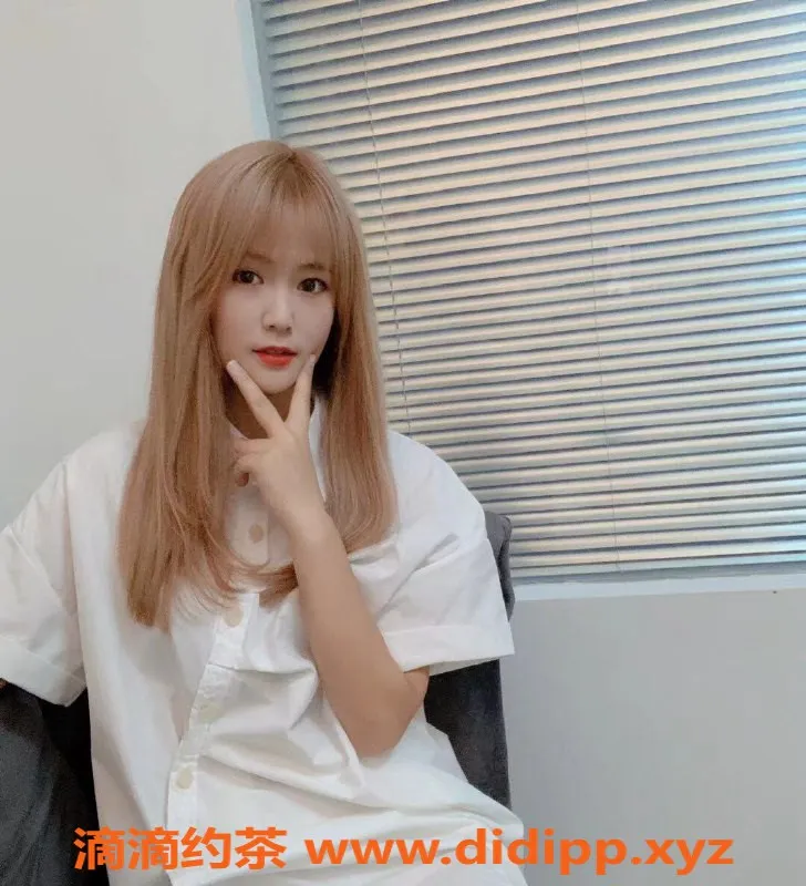 杭州楼凤-上城果果，500元舌吻双飞服务！