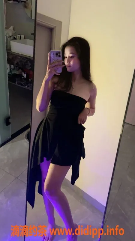 东莞楼凤资源信息,南城佳琪，21岁160cm，翘臀乖巧女友式服务