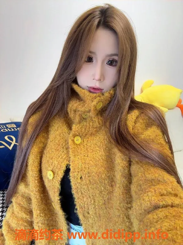 东莞-南城兔兔 20岁白皙女孩 168cm 性感服务