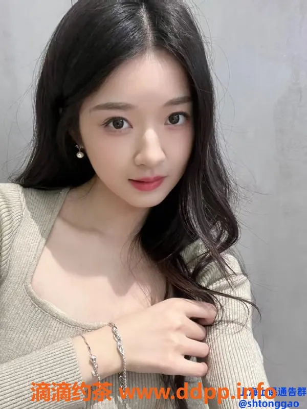 上海楼凤-闵行乐乐：167高、52重、C罩杯魅力小姐