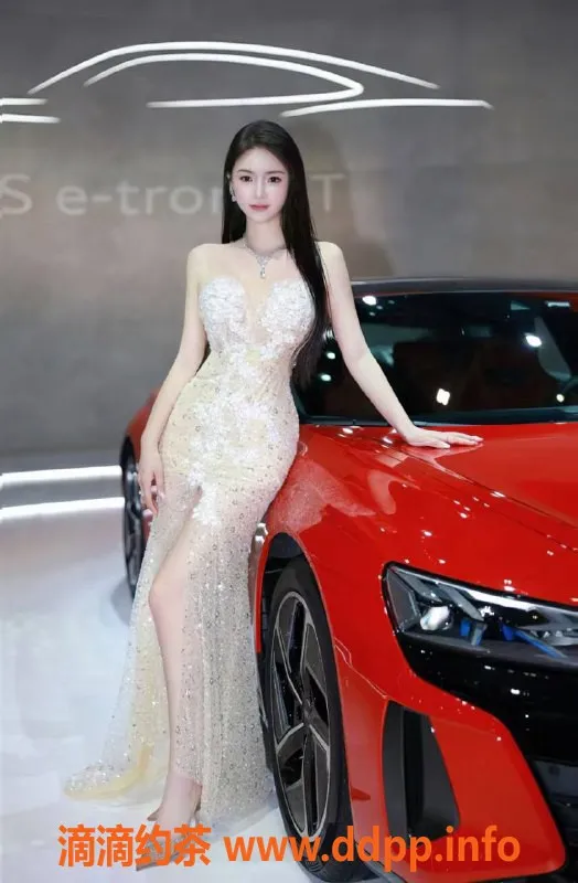 深圳楼凤-深圳盈盈，高挑大胸，2500元开房