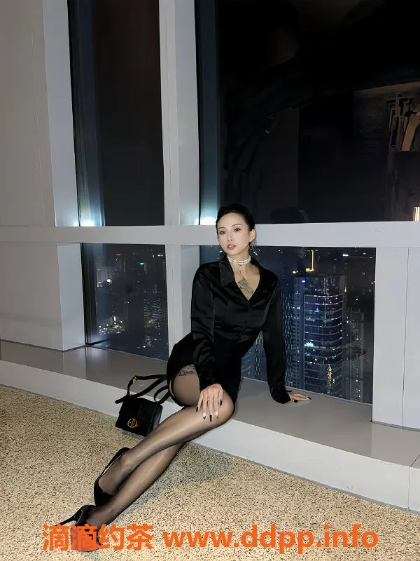 广州楼凤-天河御姐娜若依，夜课双飞服务，12P起