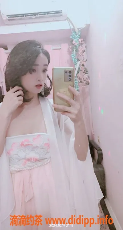 广州楼凤-海珠御姐欧阳念念，独特鸳鸯浴体验