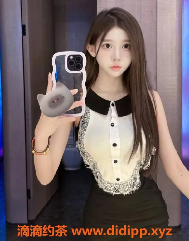 上海楼凤-静安七曼，大三嫩妹，168厘米，49斤，2300起