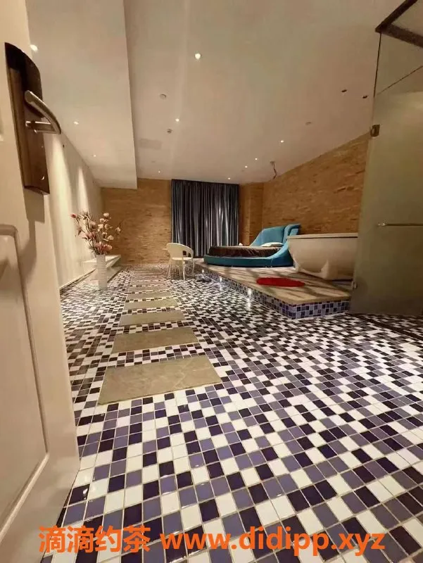 深圳spa会所-珠海顶级95海选会所全裸套餐，花式服务等你体验