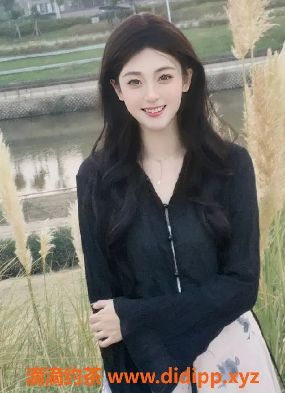 上海楼凤-普陀小柠檬，170长腿嫩妹，享受800元服务