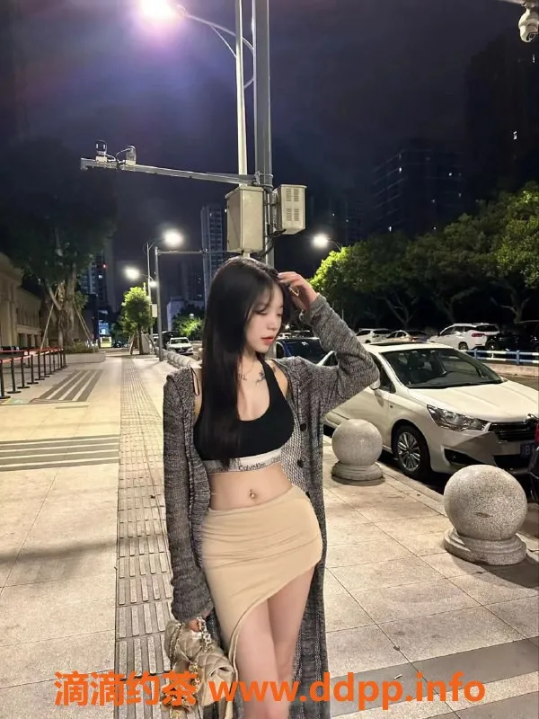 深圳楼凤资源信息,深圳龙华小C，162cm，93斤，千元服务！