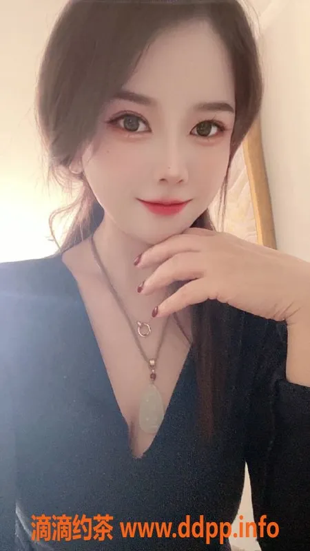 深圳楼凤资源信息,深圳龙华雯雯，165D大胸诱惑，700元起