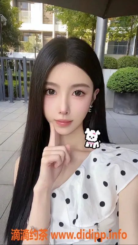 深圳楼凤-深圳南山白微微，170高档舌吻服务