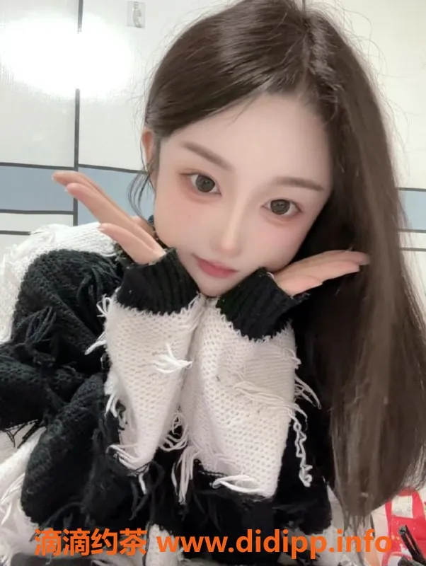 上海楼凤-杨浦呦呦，166cm C罩杯，700元起超值服务