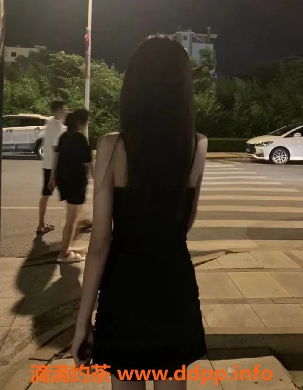 上海楼凤-浦东嫩妹蛋糕，175身高，1100P起