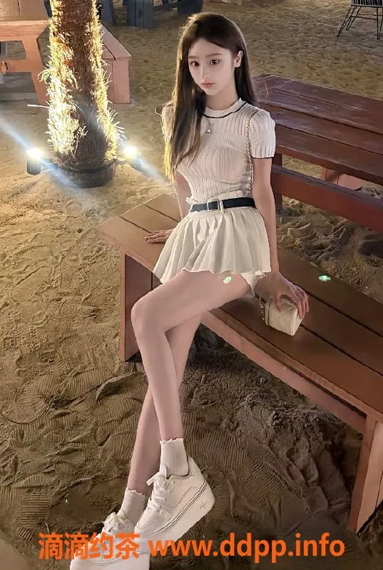 上海楼凤-徐汇烁烁，168cm嫩妹，1600元专享服务