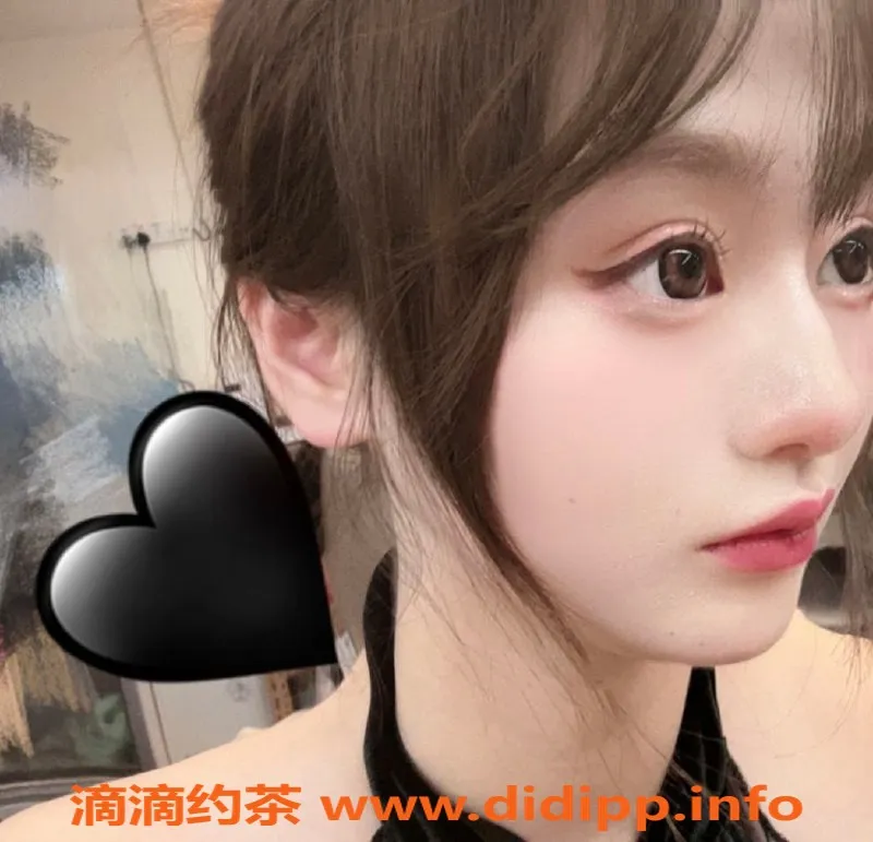 上海楼凤-徐汇烁烁，168cm嫩妹，1600元专享服务