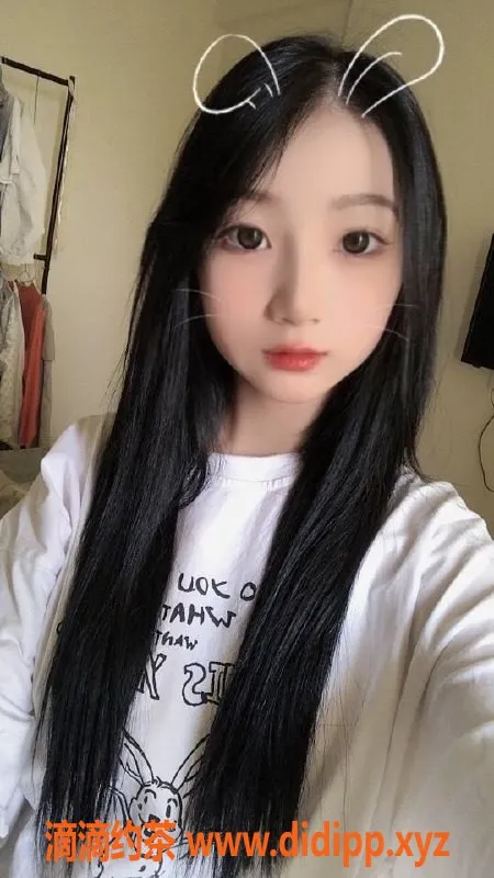 成都楼凤-锦江区可欣，A乳素颜，165cm高挑美女