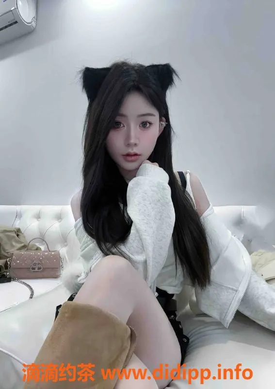 上海楼凤-闵行芊芊，170cm大胸美腿仅需1300元