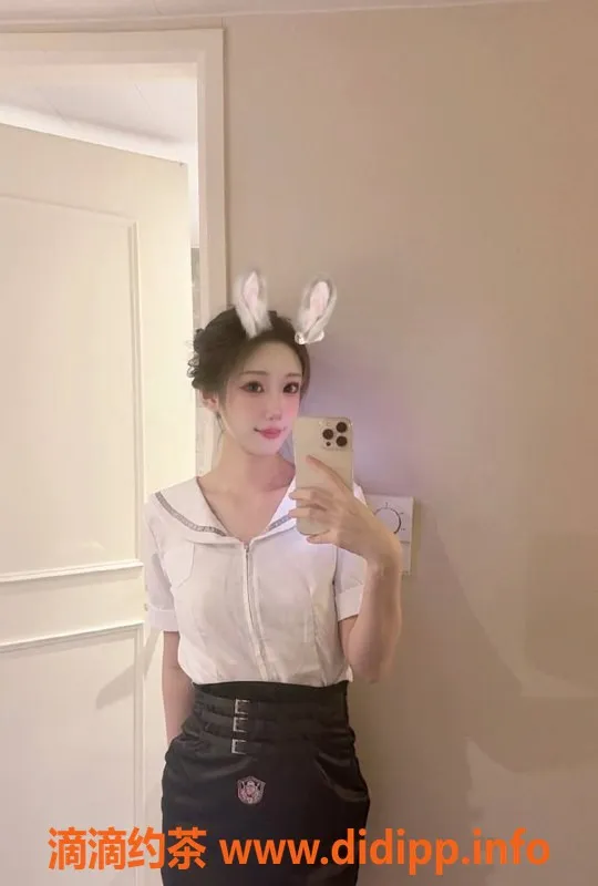 深圳楼凤-龙岗淼淼，1600元热情上门服务