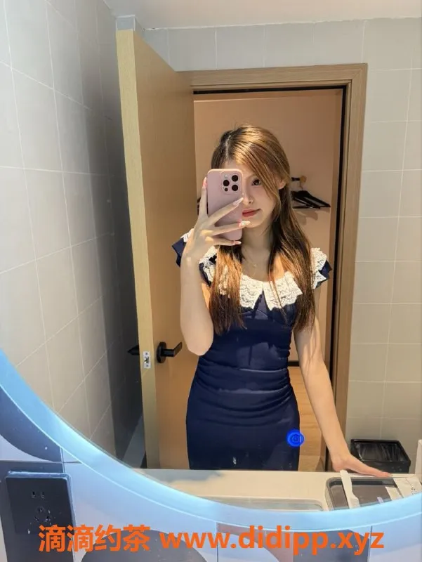 成都楼凤-成都红枣｜19岁嫩妹，身高166体重88