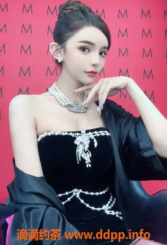 上海楼凤-徐汇雪妮，162身高C罩1400元起