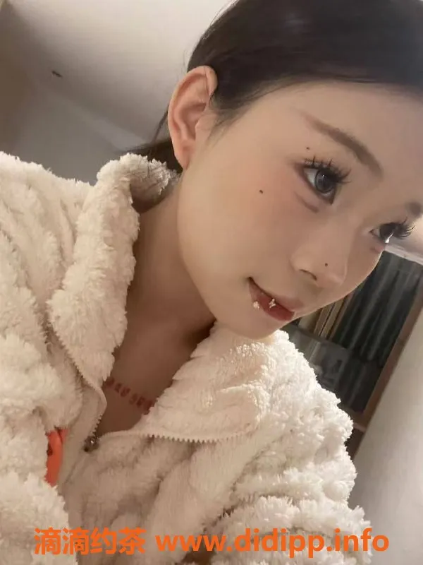 成都楼凤资源信息,锦江区嫩妹嘟嘟，课时费6p，定制服务等你来体验