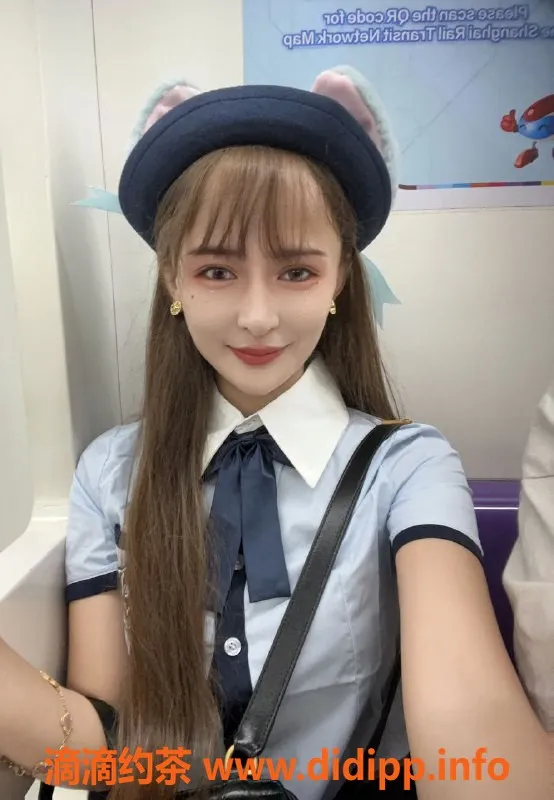 上海楼凤-浦东苏苏，165高颜值，700起步