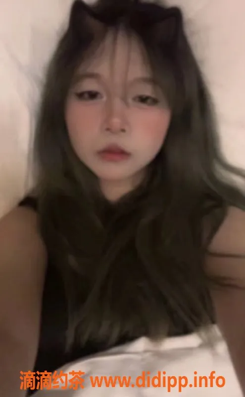 成都上门服务-成都安安，17岁丰满嫩妹，500元上门服务