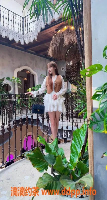 杭州楼凤-余杭区紫紫 169cm D杯 美丽陪浴服务仅1200