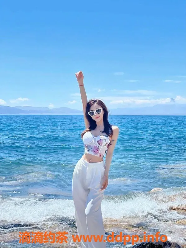 杭州外围-滨江区丹妮，175cm，大胸，身材超级火辣