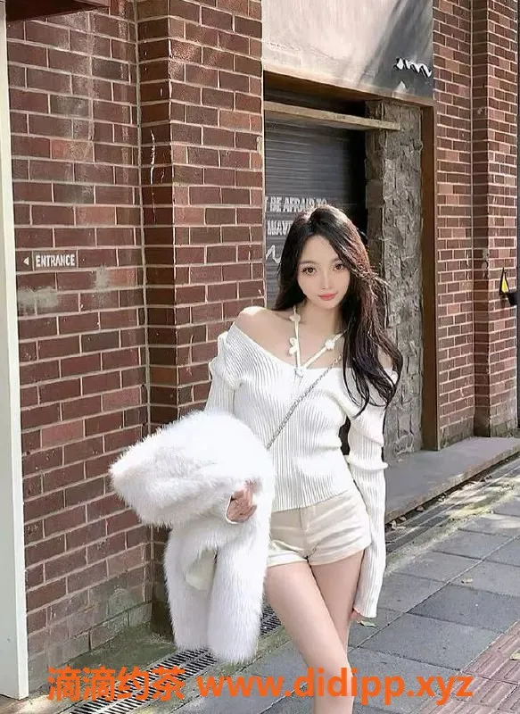 上海楼凤-浦东嫩妹雅雅，168cm，45KG，1300元超值体验